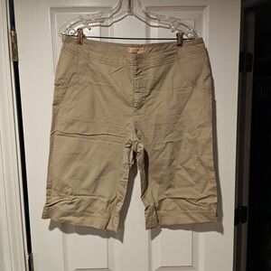 Royal Robbins Women's Tan Bermudas